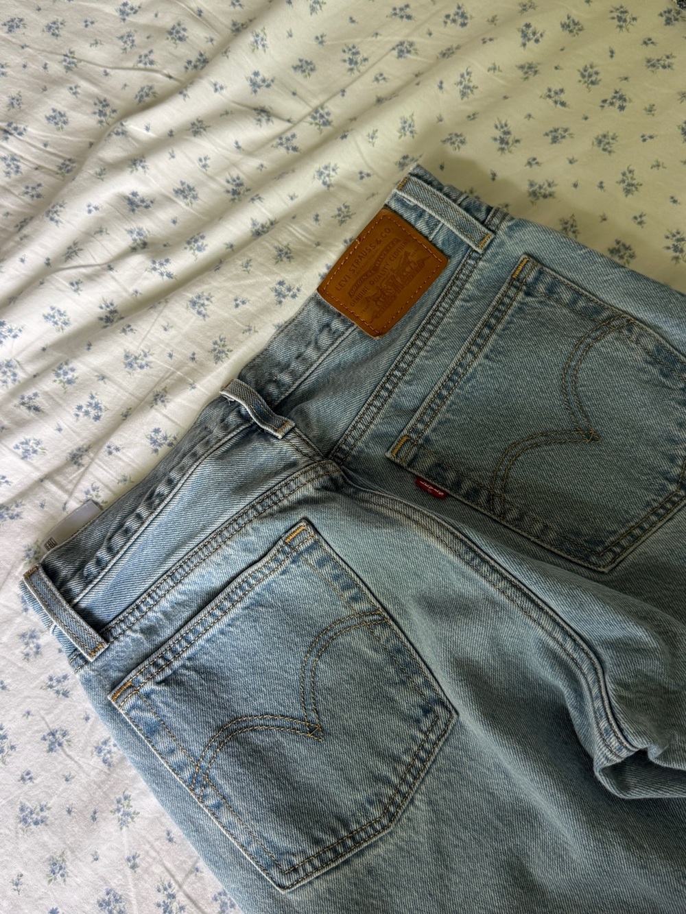 Levi's  Premium wedgie straight Jeans size 26 - Blue
